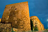 Tarragona - Torre del Pretorio del I secolo, nel XIV viene modificata in un edificio gotico chiamato i Castello del Re.